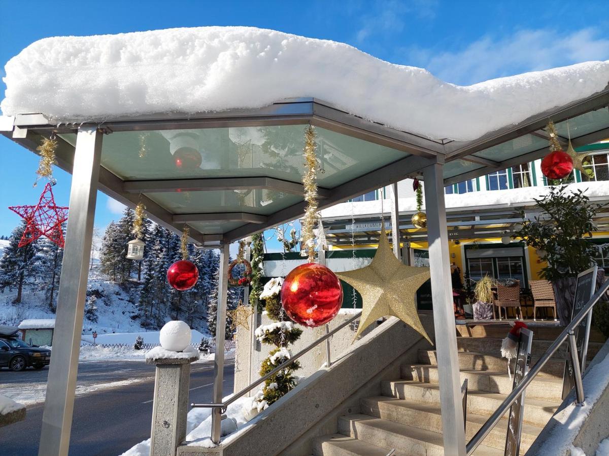 Gasthof Klug Zum Ehrensepp Modriach Exteriör bild