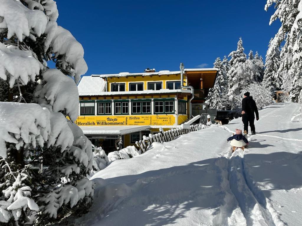 Gasthof Klug Zum Ehrensepp Modriach Exteriör bild